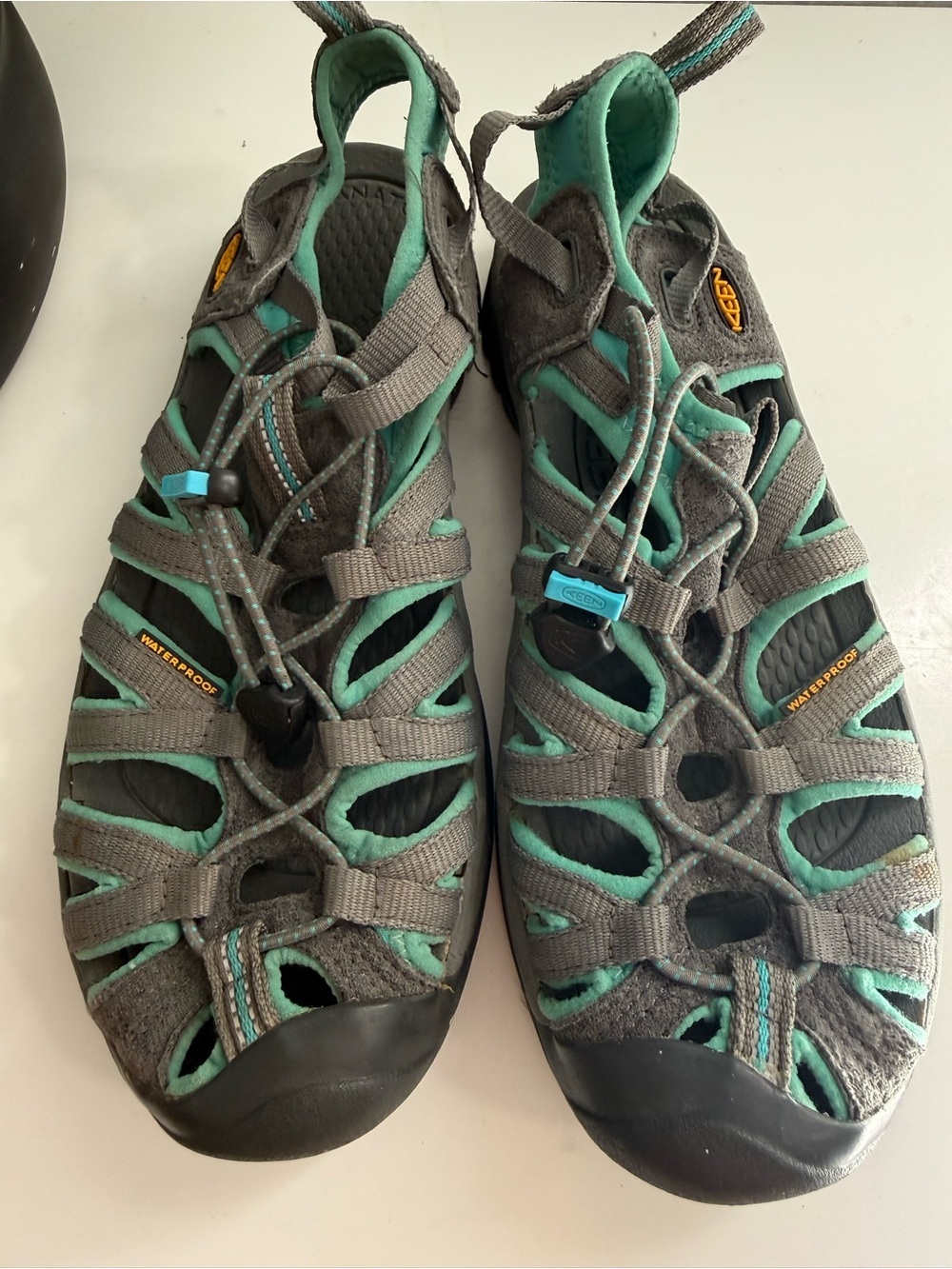 Keen whisper Women size 8.5 Gray and Teal Sport Sandals - Picture 4 of 11
